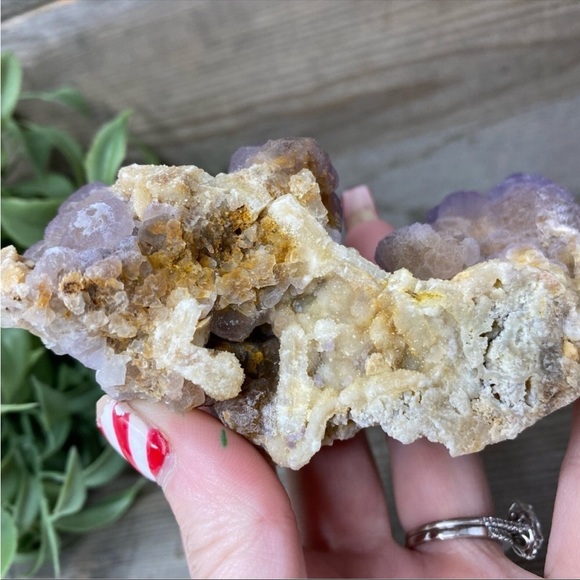 RAW Purple Grape Agate Specimen - Picture 4 of 7